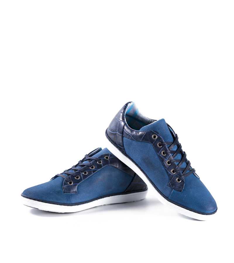 Beyond react blue sneaker2 Product